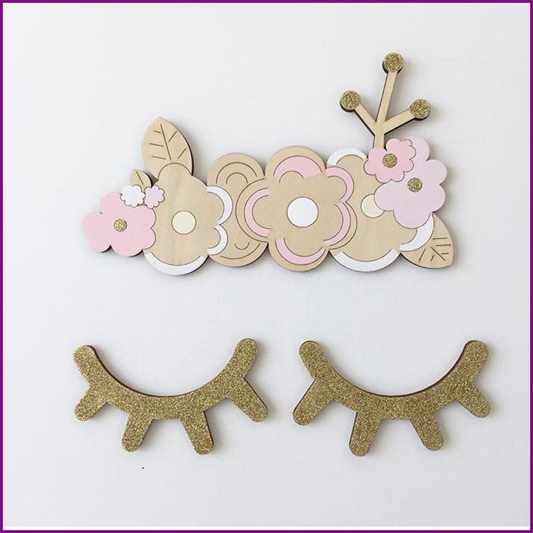 Cute Wood Eyelash Ornament