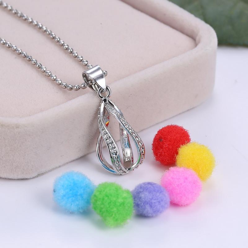Tear Drop Essential Oil Necklace