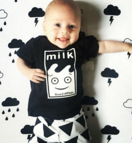 T-shirt pants baby clothing sets