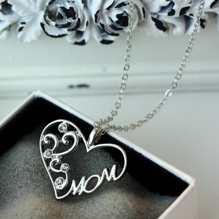 Mom Filigree Heart Necklace